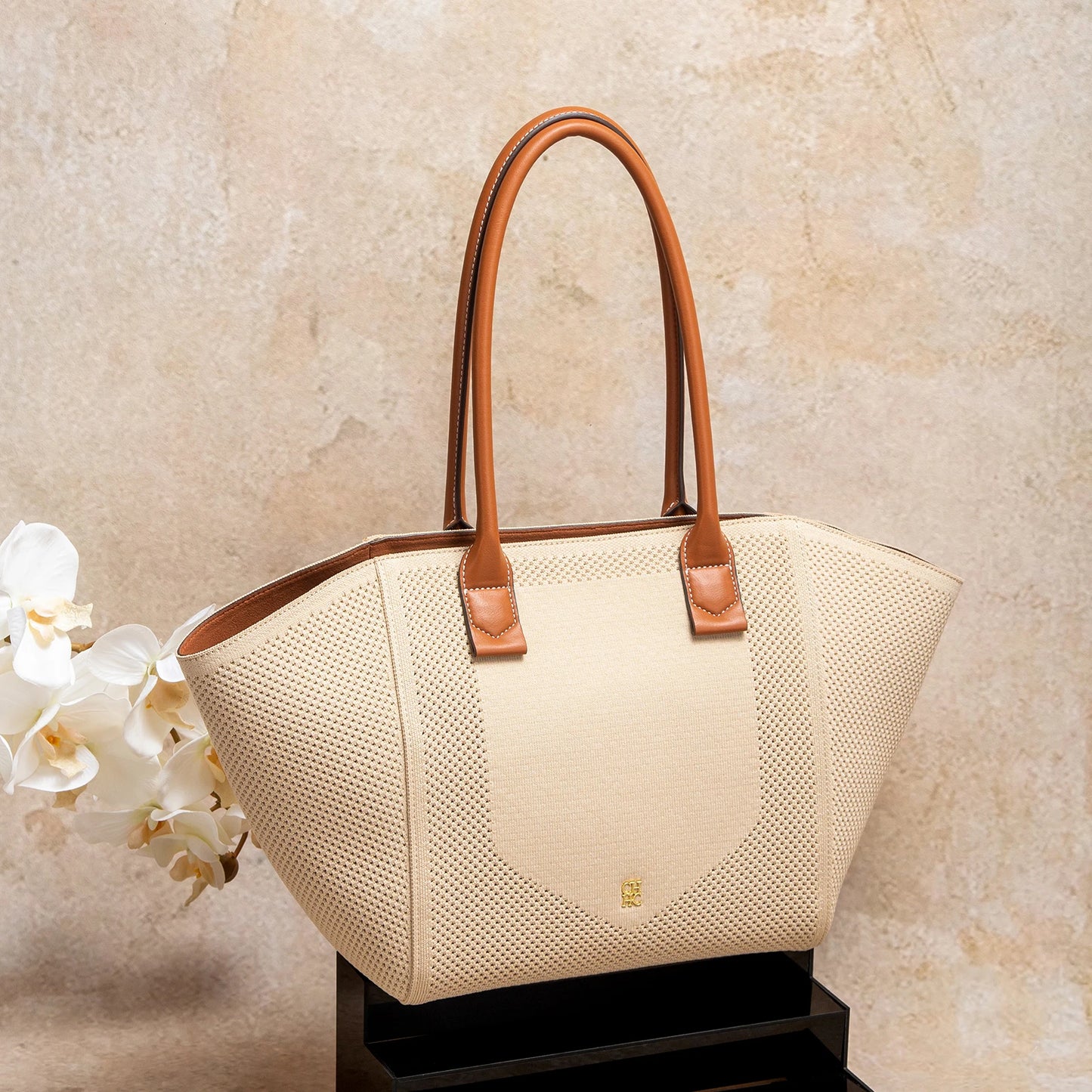 SUMMER FABRIC HOLLOW TOTE – LARGE CAPACITY BEACH BAG