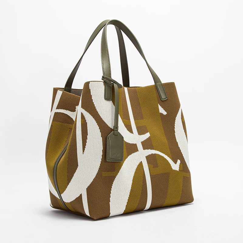 LUCY RETRO BUCKET HANDBAG