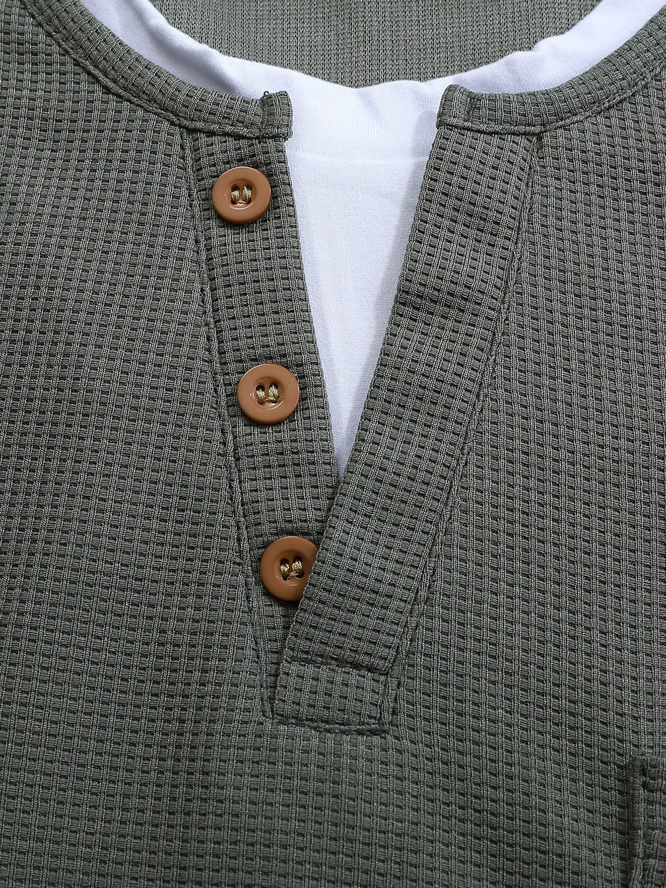 HENLEY T-SHIRT