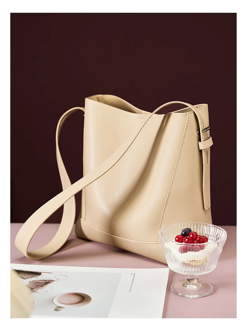 CLARISSA LEATHER TOTE BAG