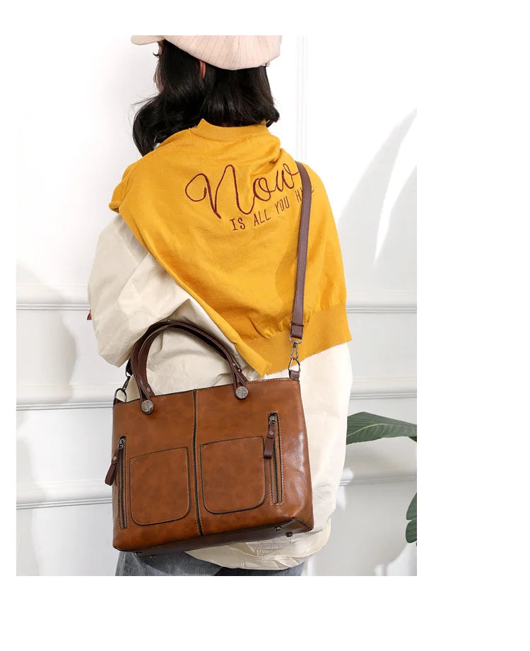NOVA LEATHER SHOULDER BAG