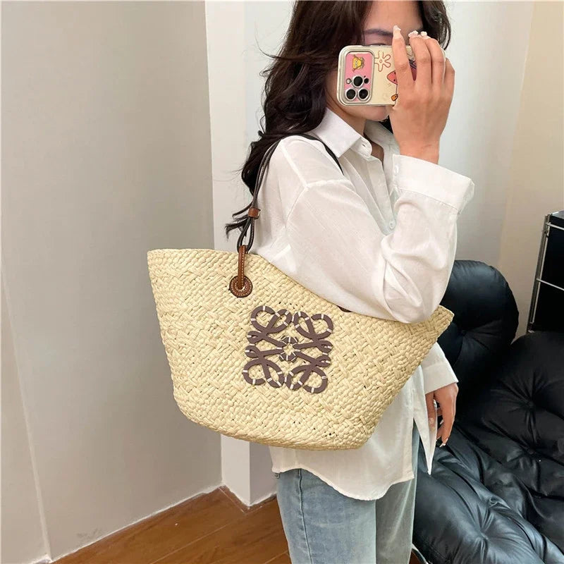 GEORGIA STYLISH CROSSBODY BAG
