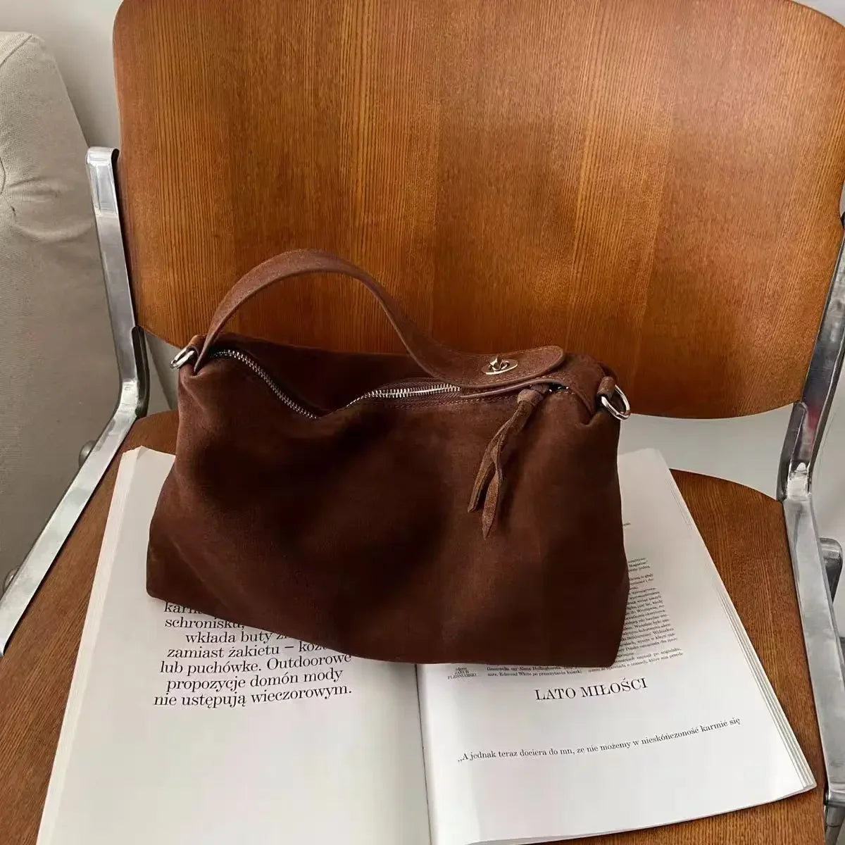 👜 Soft Shoulder Tote Bag