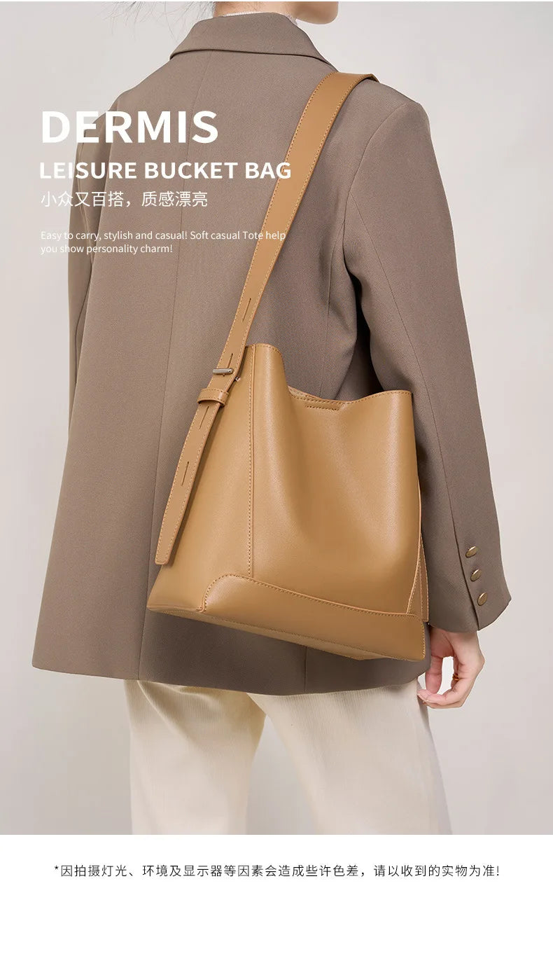 CLARISSA LEATHER TOTE BAG