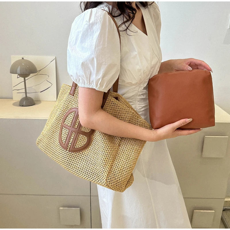 LUCY ETHNIC STYLE TOTE BAG