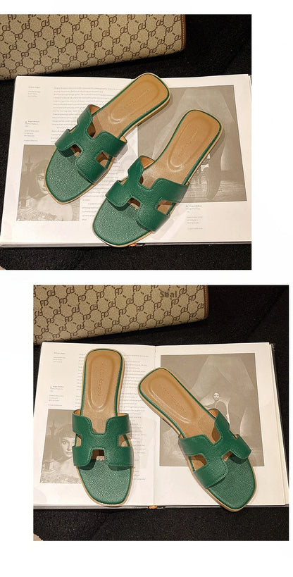 KATE LATEX FLAT SANDALS