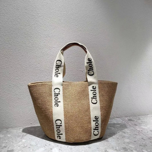 BEACHSIDE STRAW TOTE BAG