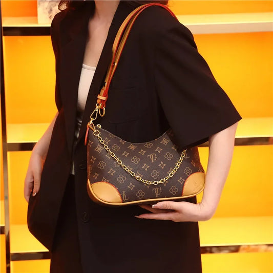 Louis Curve Signature Bag