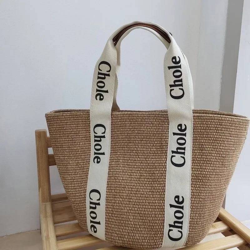 BEACHSIDE STRAW TOTE BAG