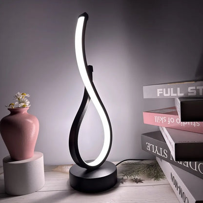 LumoArt LED Table Lamp
