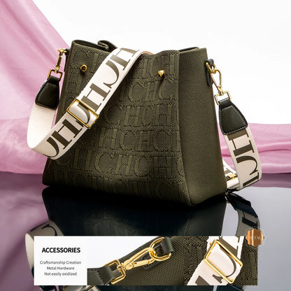 GEORGIA LETTER SHOULDER BAG