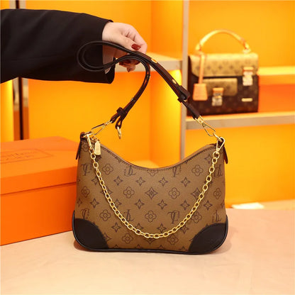 Louis Curve Signature Bag