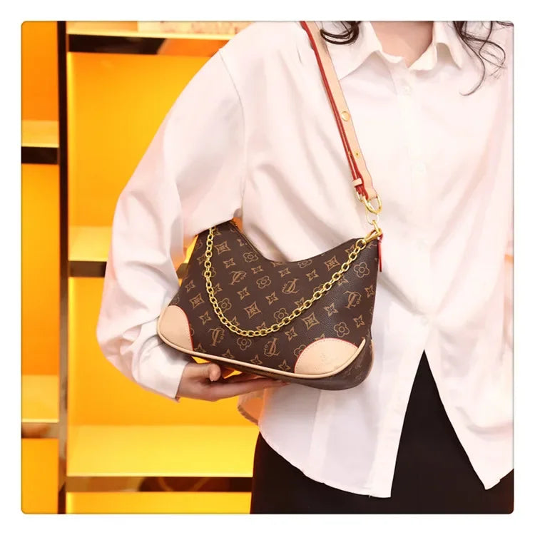 Louis Curve Signature Bag
