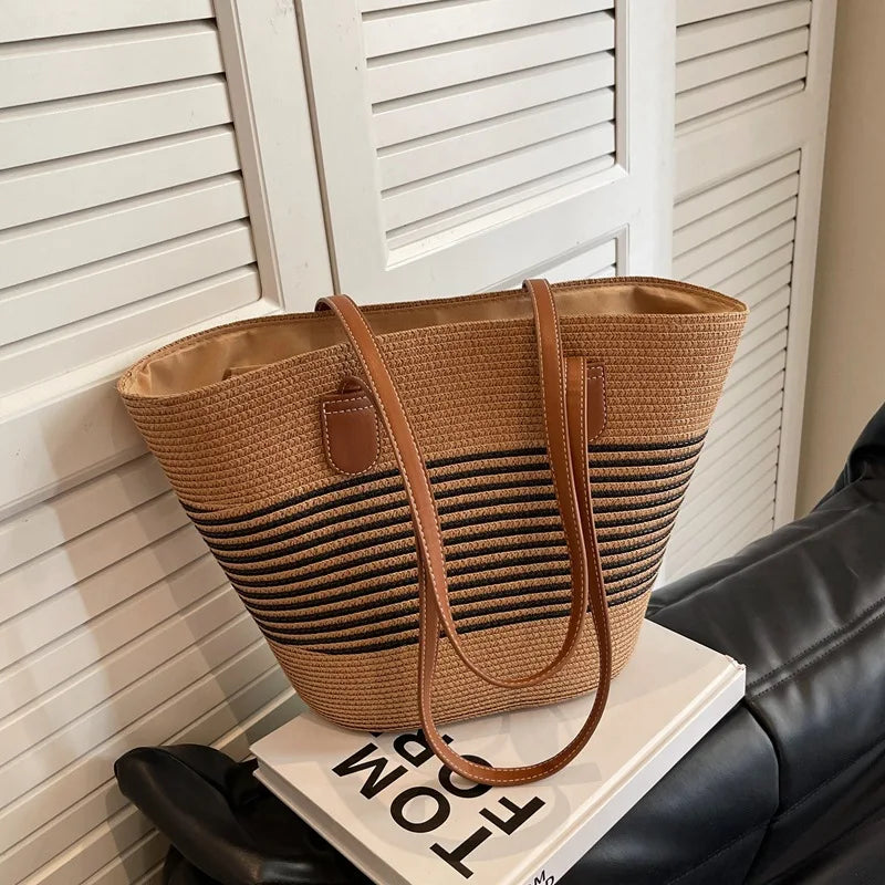 ADWOA STRAW SHOULDER BAG