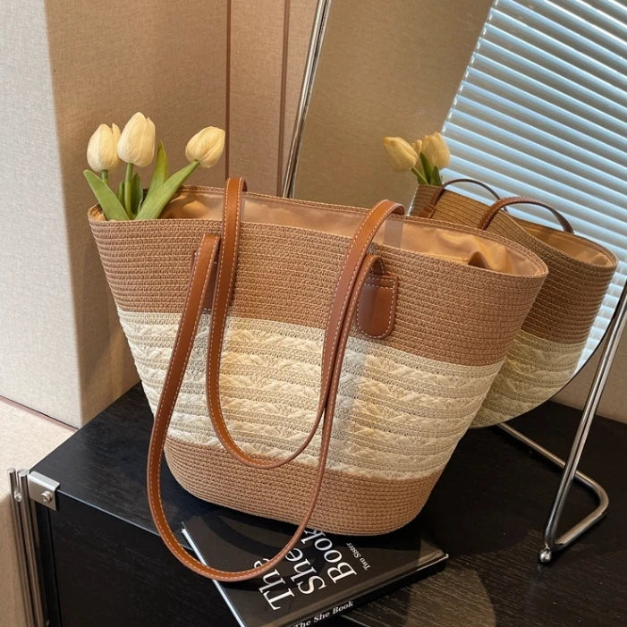 ADWOA STRAW SHOULDER BAG