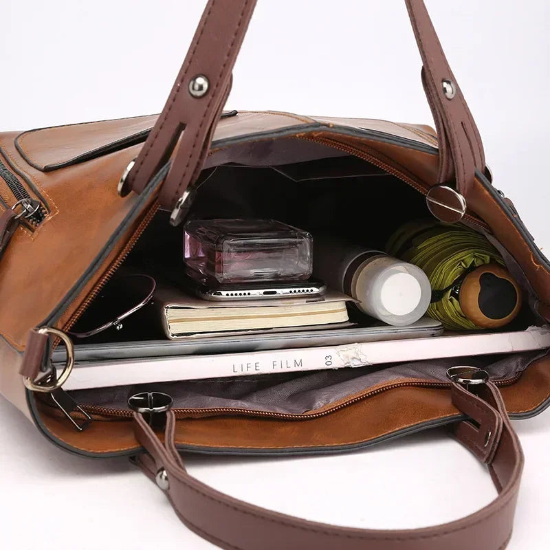 NOVA  LEATHER  SHOULDER BAG