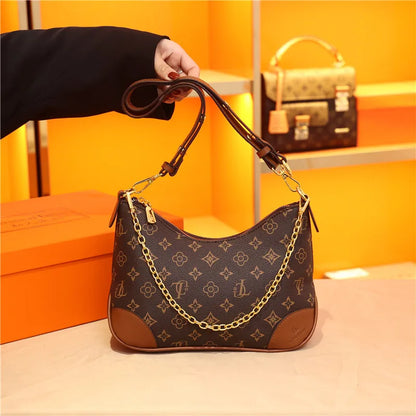 Louis Curve Signature Bag