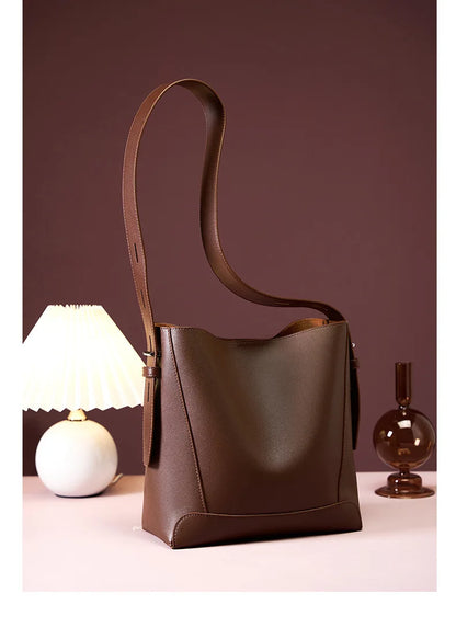 CLARISSA LEATHER TOTE BAG