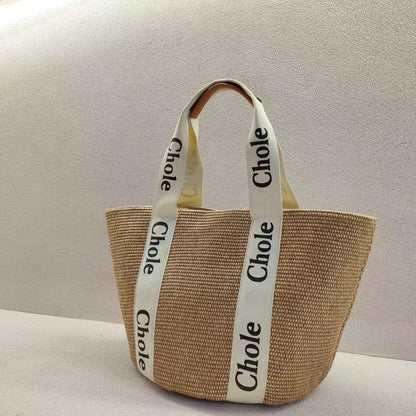 BEACHSIDE STRAW TOTE BAG