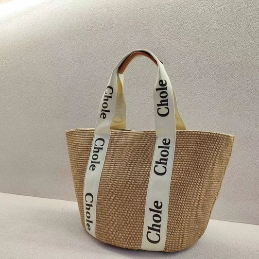 BEACHSIDE STRAW TOTE BAG
