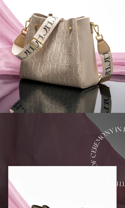 GEORGIA LETTER SHOULDER BAG
