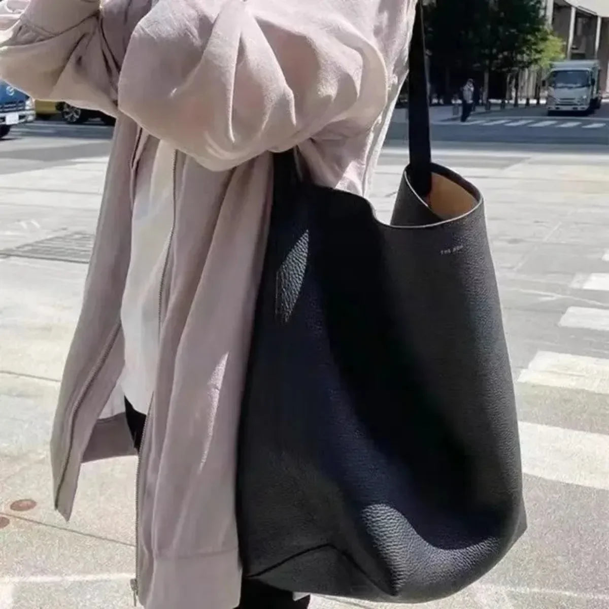 EMILIA LEATHER BUCKET TOTE