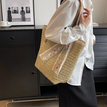 THE HAMPTONS WOVEN TOTE