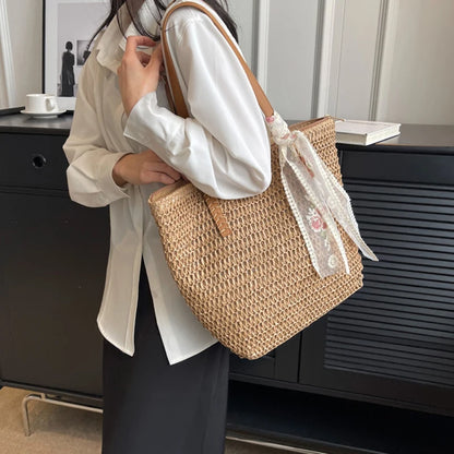 THE HAMPTONS WOVEN TOTE