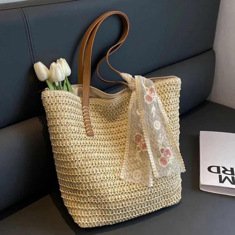 THE HAMPTONS WOVEN TOTE