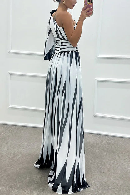ELEGANT SPLIT MAXI DRESS