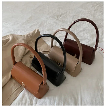 Aria Luxe Saddle Bag