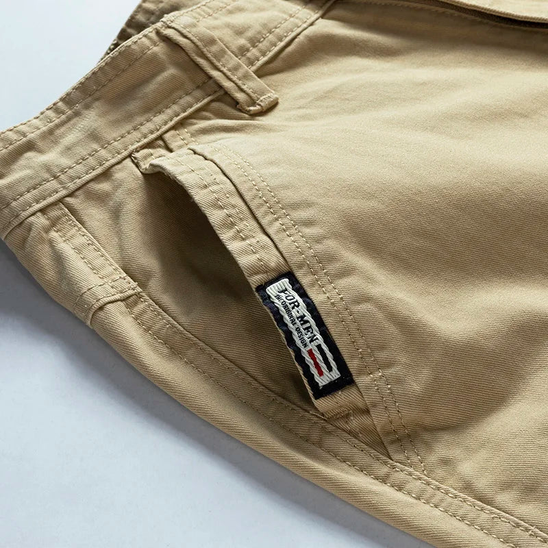 IVAN SHORTS