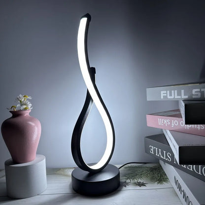 LumoArt LED Table Lamp