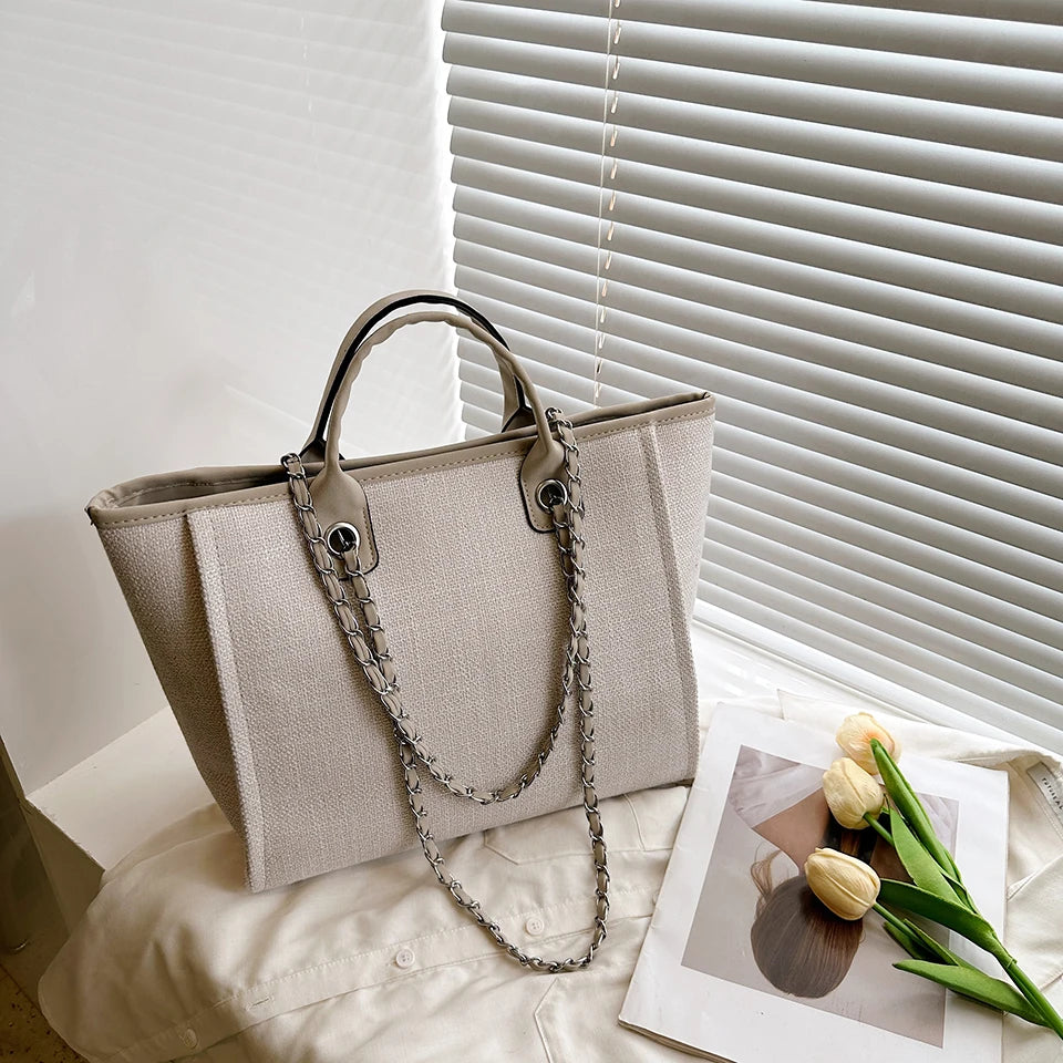 CANVAS CHAIN TOTE – LARGE CAPACITY COMMUTER BAG
