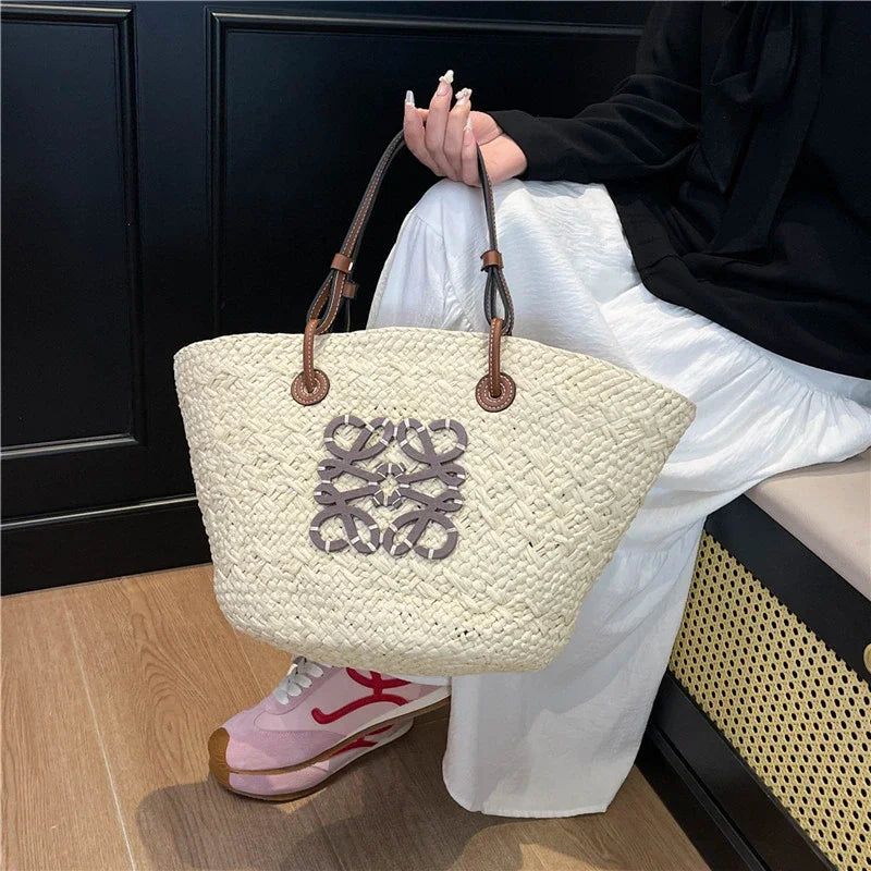 GEORGIA STYLISH CROSSBODY BAG