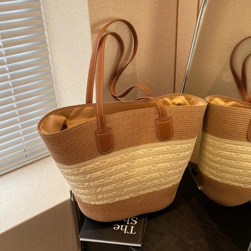 ADWOA STRAW SHOULDER BAG