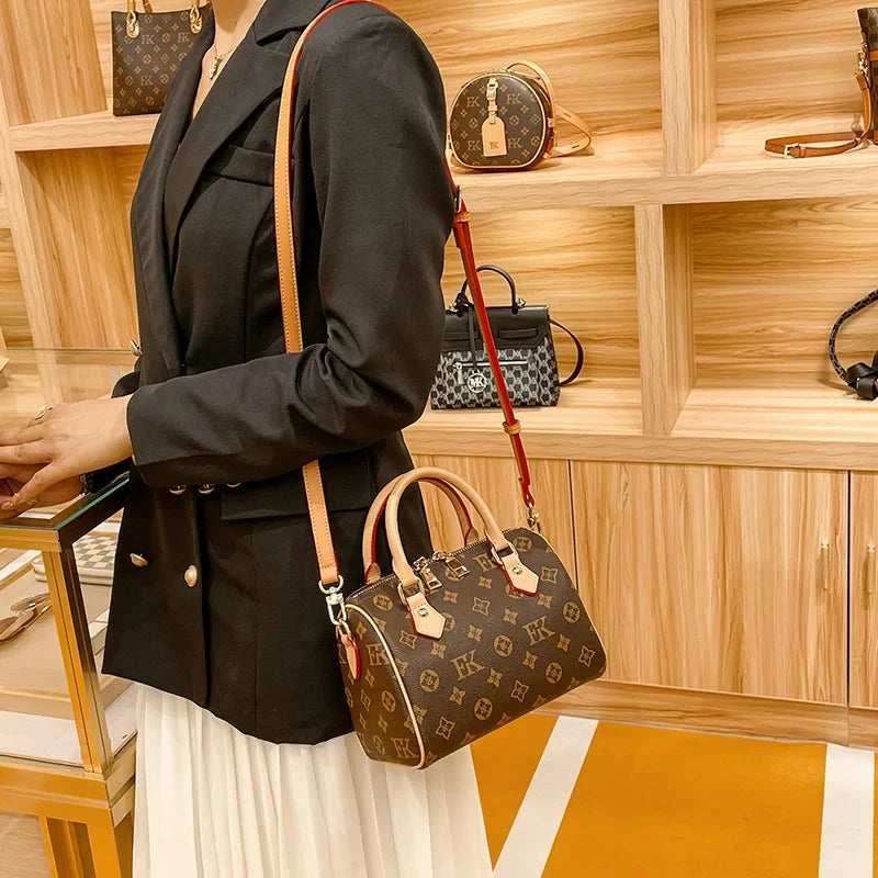 Victoria Luxe Bag