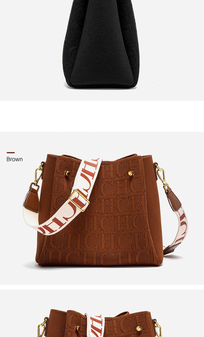 GEORGIA LETTER SHOULDER BAG